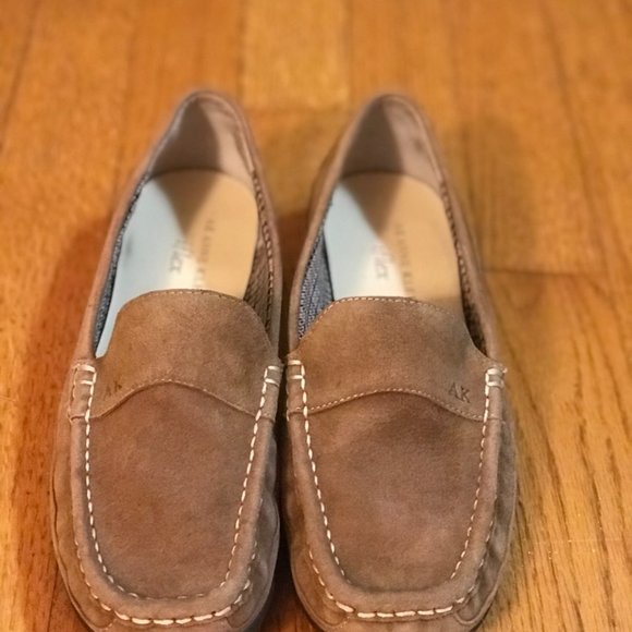 Anne Klein iFlex suede loafers size 7.5 - Picture 3 of 9